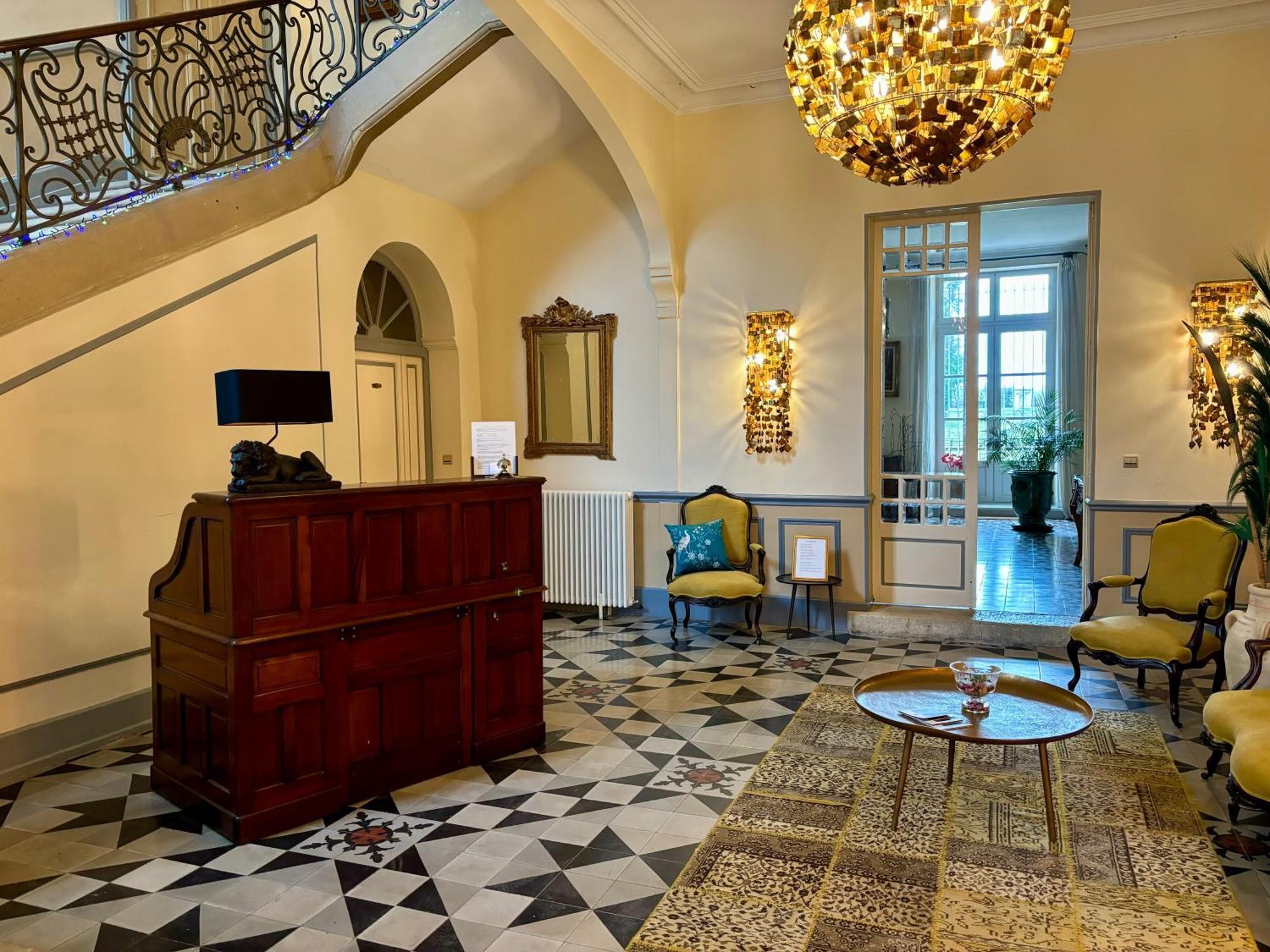 Chateau De Roquelune เปเซอนา ภายนอก รูปภาพ